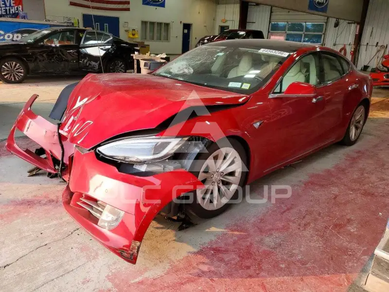 2017 Tesla Model S фото