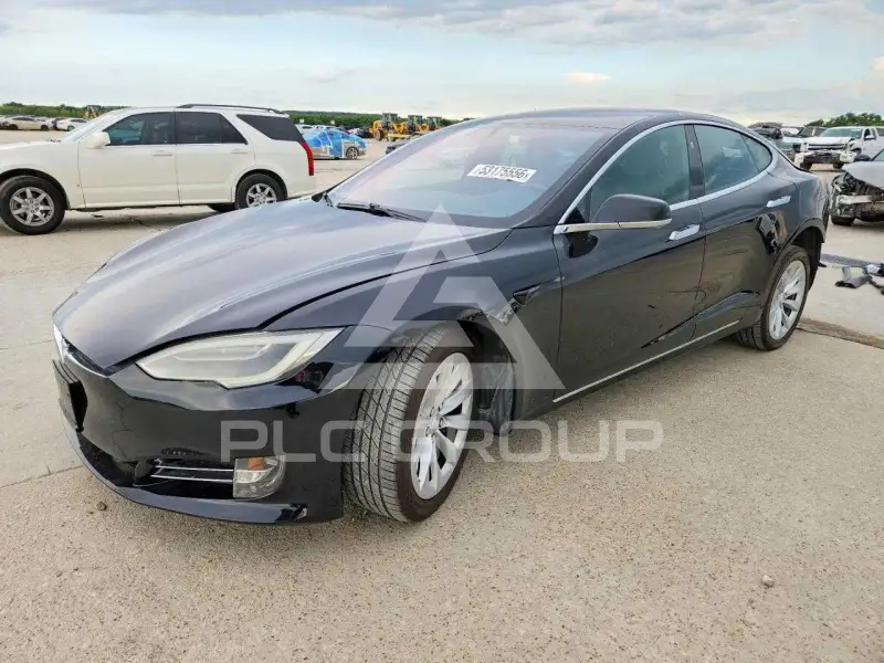 2017 Tesla Model S фото