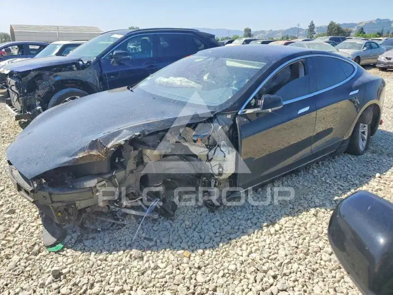 2017 Tesla Model S фото