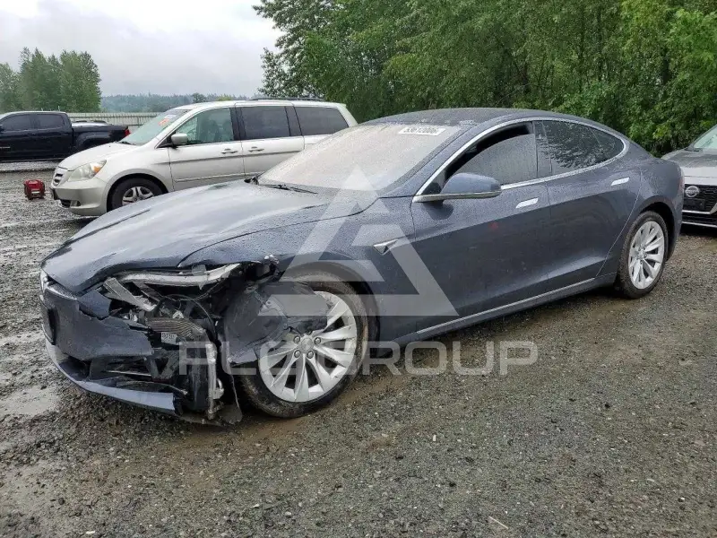 2017 Tesla Model S фото