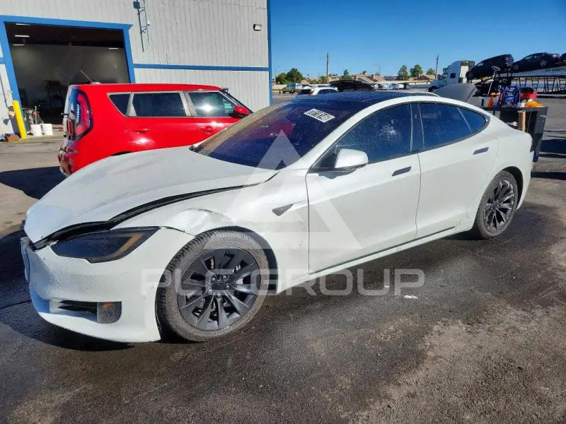 2017 Tesla Model S photo