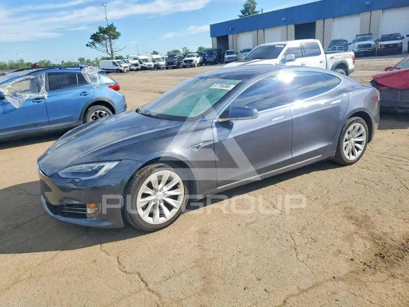 2017 Tesla Model S photo