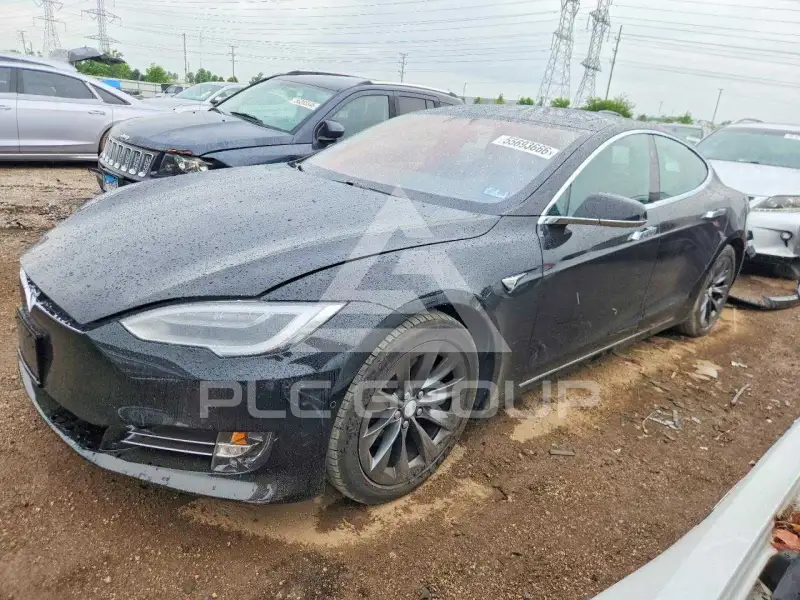 2017 Tesla Model S фото