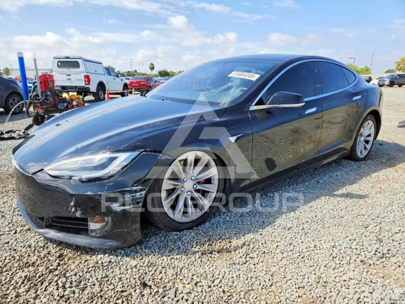 2017 Tesla Model S фото