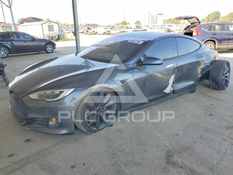 2017 Tesla Model S photo