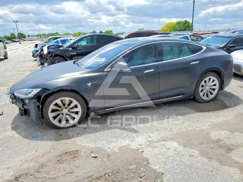 2017 Tesla Model S photo