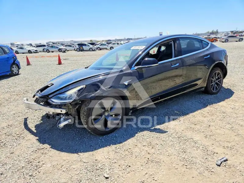 2017 Tesla Model 3 фото