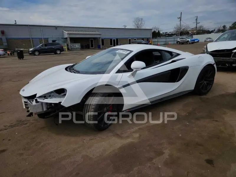 2017 McLaren  фото