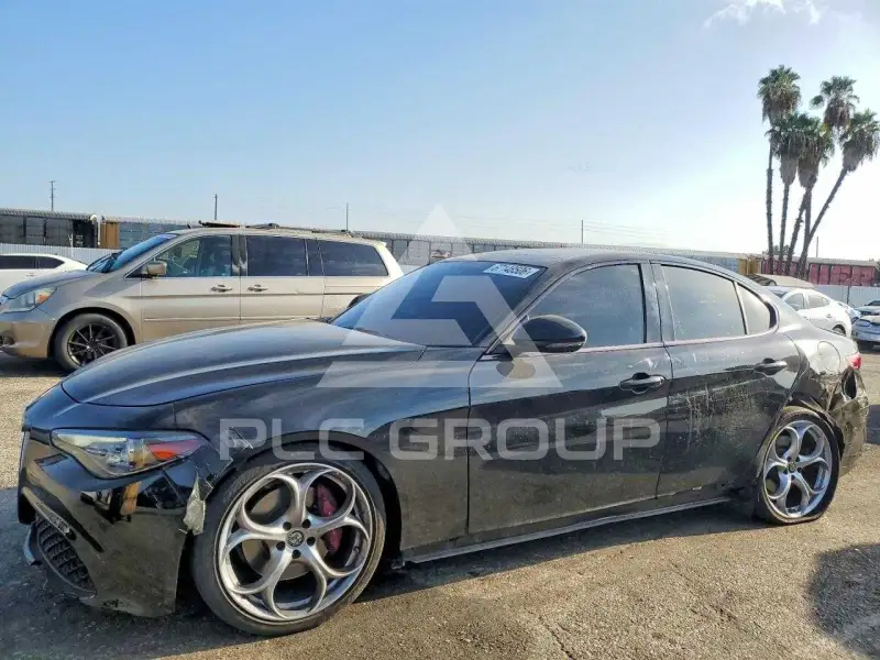 2017 Alfa Romeo Giulia фото