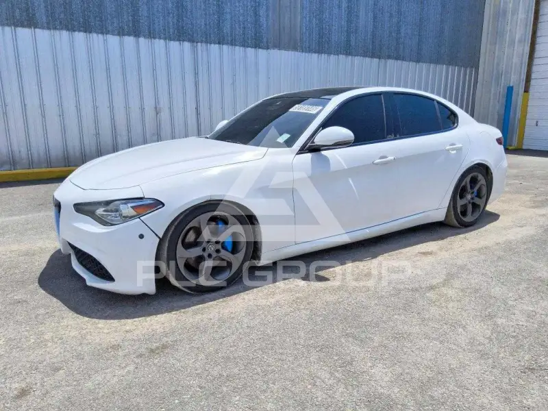 2017 Alfa Romeo Giulia фото