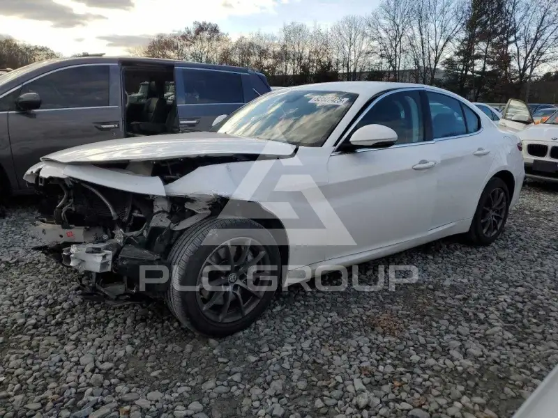 2017 Alfa Romeo Giulia фото