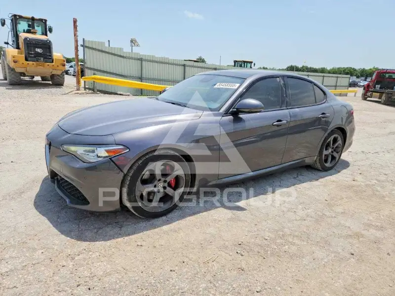 2017 Alfa Romeo Giulia фото