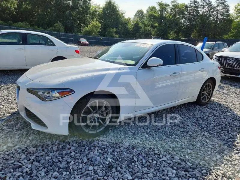 2017 Alfa Romeo Giulia фото