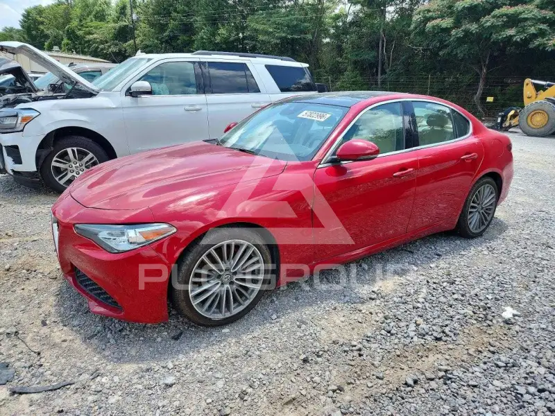 2017 Alfa Romeo Giulia photo
