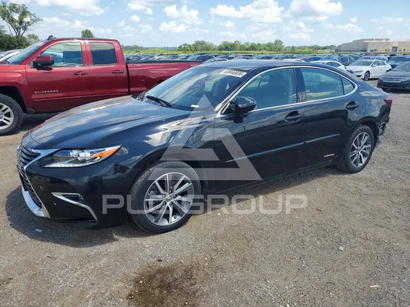 2017 Lexus ES300 photo