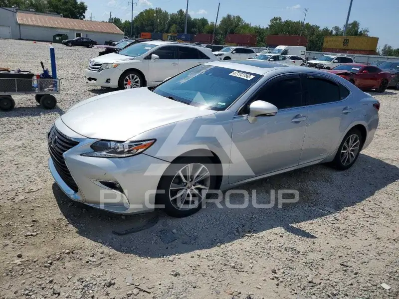2017 Lexus ES300 фото