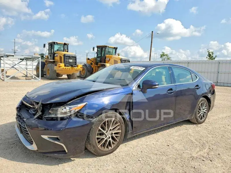2017 Lexus ES350 фото