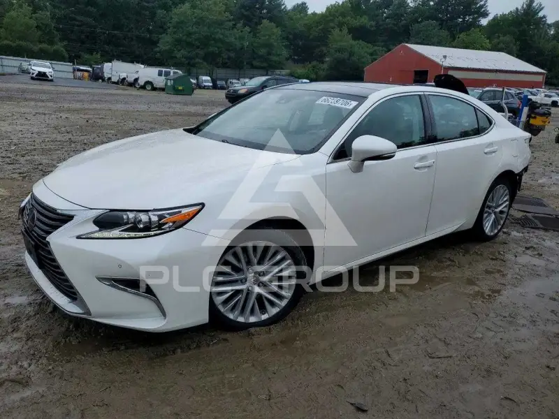 2017 Lexus ES350 photo