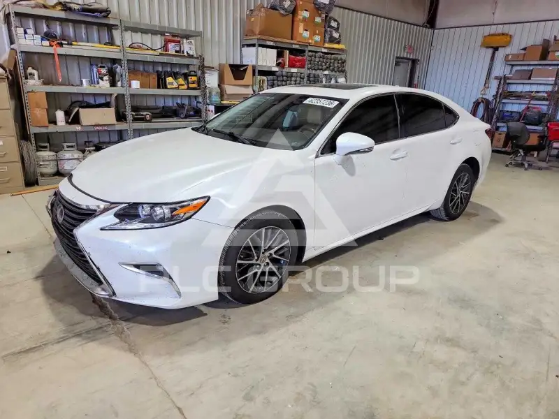 2017 Lexus ES350 фото