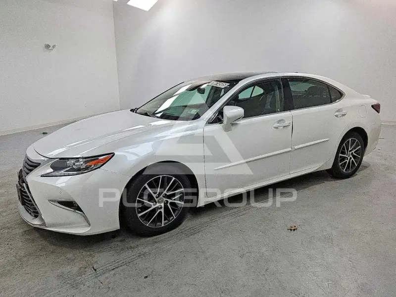 2017 Lexus ES350 фото