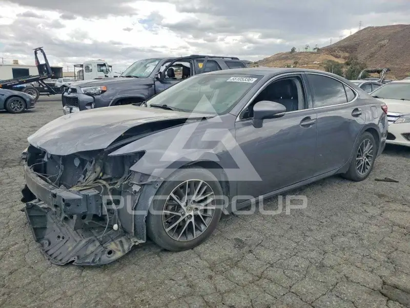 2017 Lexus ES350 фото
