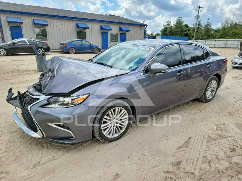 2017 Lexus ES350 фото