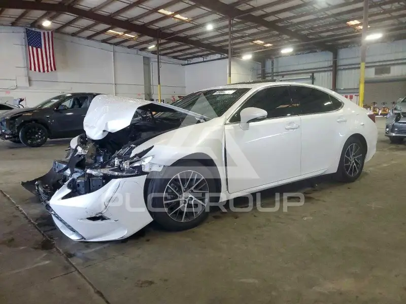 2017 Lexus ES350 фото
