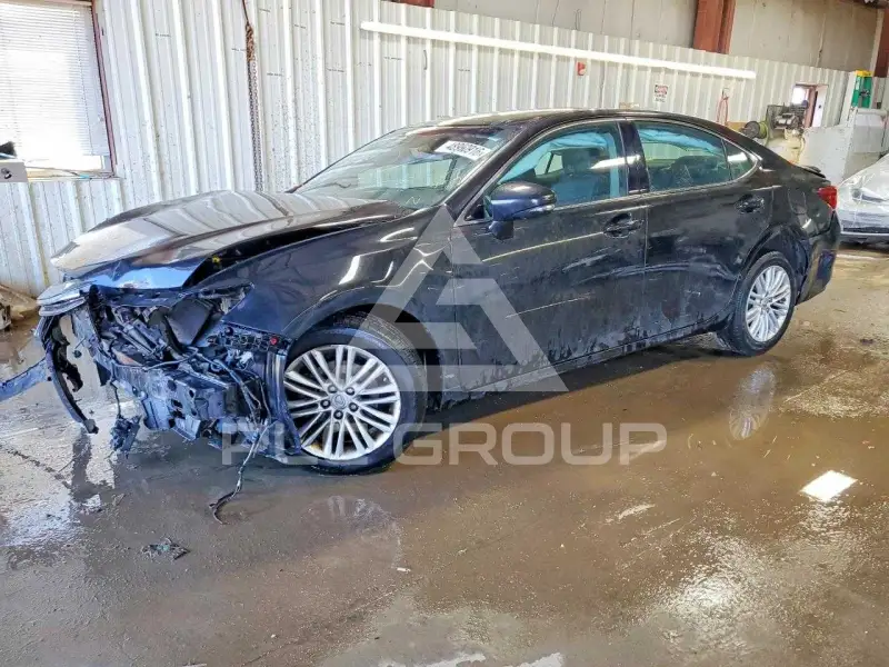 2017 Lexus ES350 photo