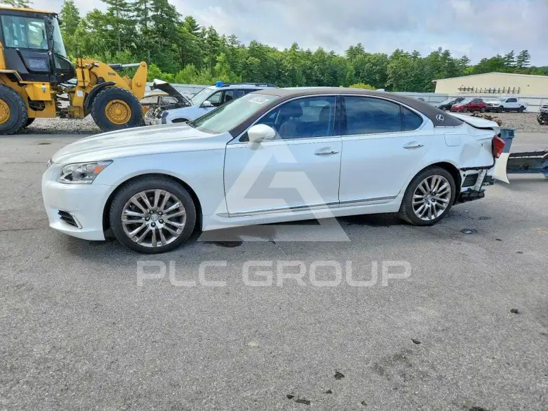 2017 Lexus LS460 photo