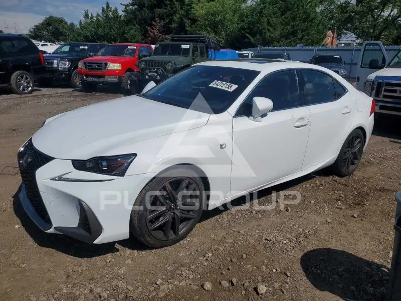 2017 Lexus IS фото