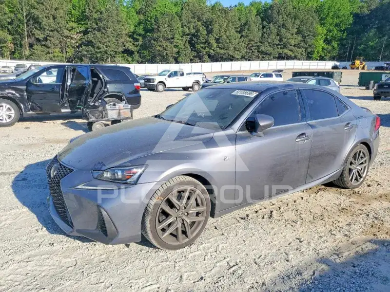 2017 Lexus IS фото