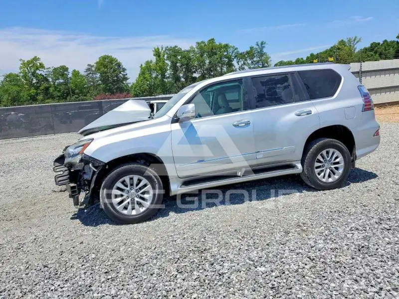 2017 Lexus GX фото