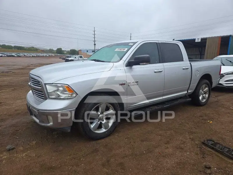 2017 RAM 1500 фото
