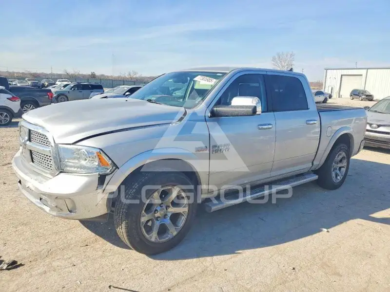 2017 RAM 1500 фото