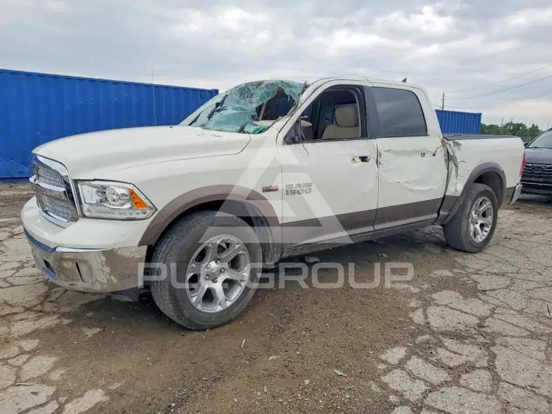 2017 RAM 1500 фото