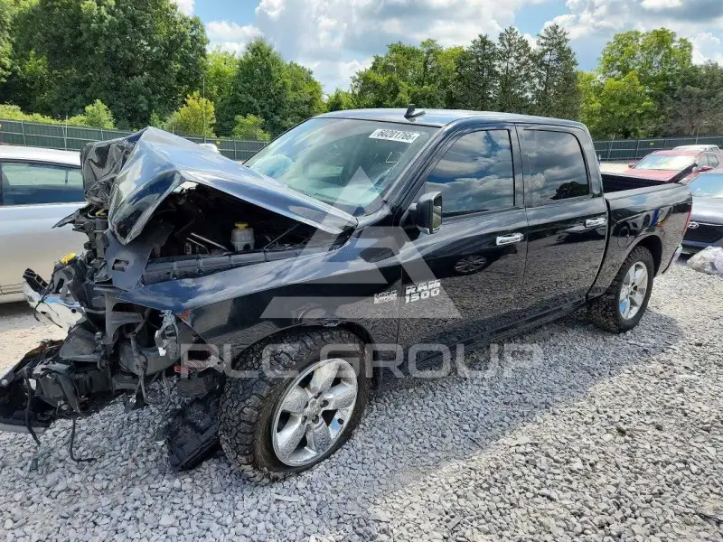 2017 RAM 1500 photo