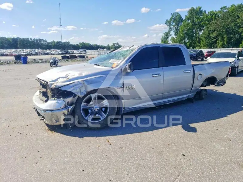 2017 RAM 1500 photo