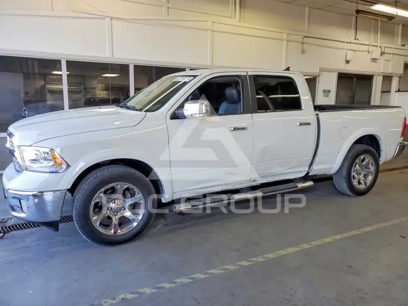 2017 RAM 1500 photo