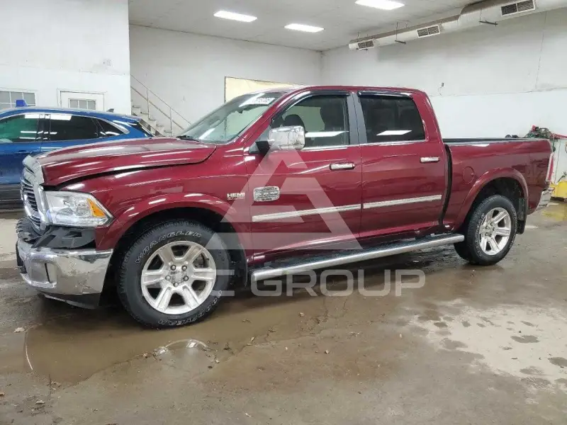 2017 RAM 1500 фото