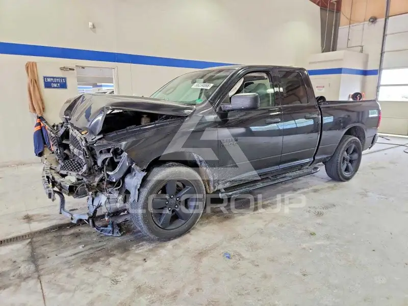 2017 RAM 1500 photo