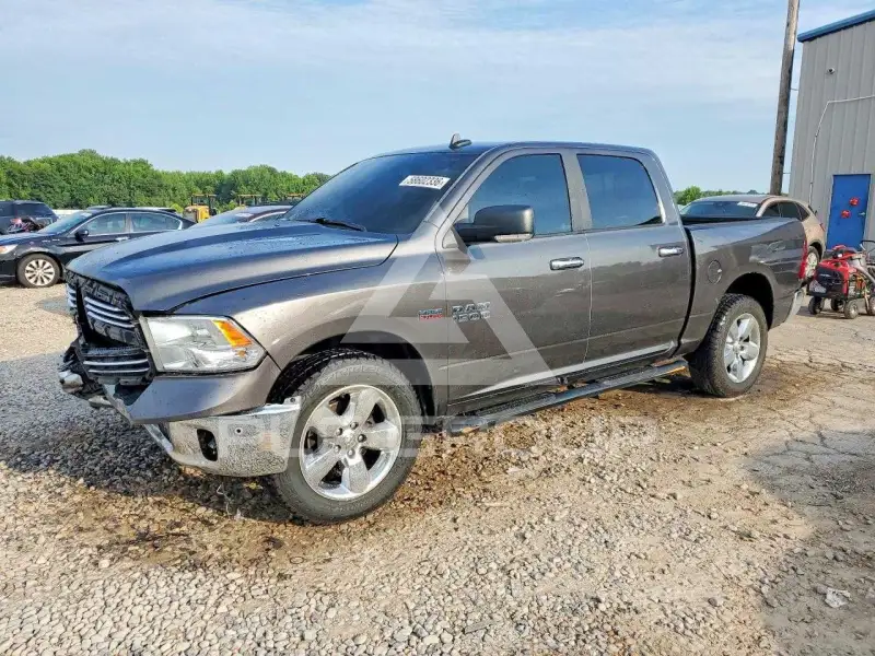2017 RAM 1500 photo
