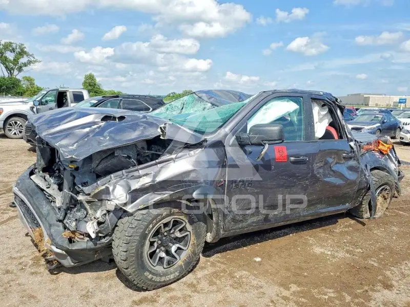 2017 RAM 1500 photo