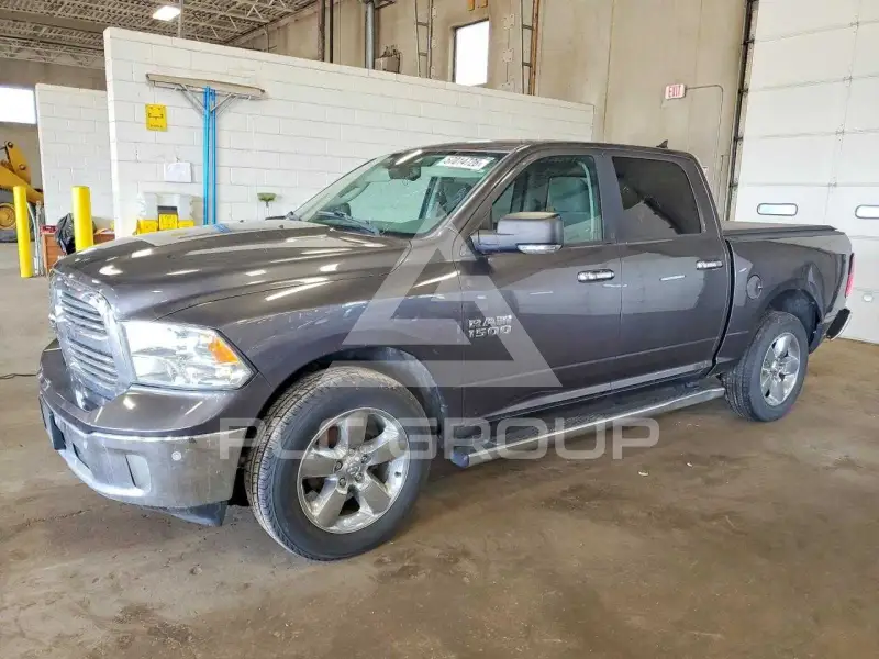 2017 RAM 1500 photo