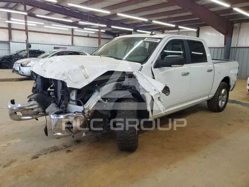 2017 RAM 1500 фото