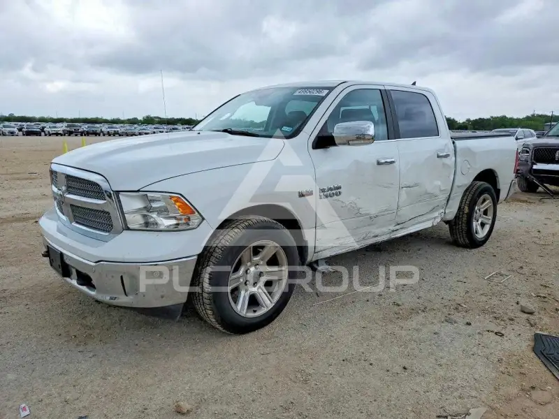 2017 RAM 1500 photo