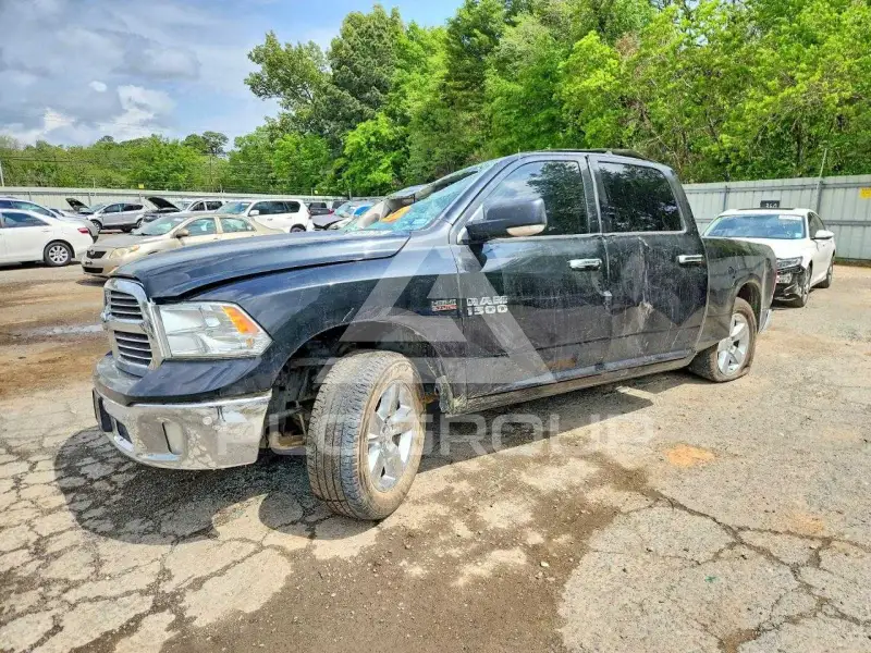 2017 RAM 1500 photo