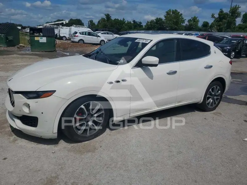 2017 Maserati  фото