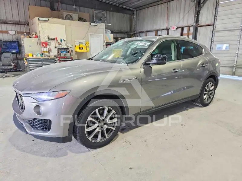 2017 Maserati LEVANTE фото