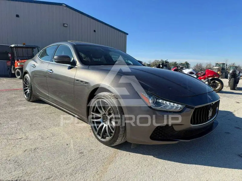 2017 Maserati  фото