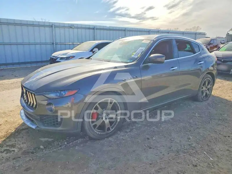 2017 Maserati LEVANTE photo
